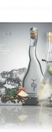U'Luvka Vodka APPLE & CORIANDER The Spirit of Nature 40% Vol. 0,1 l in Giftbox with 2 Glasses