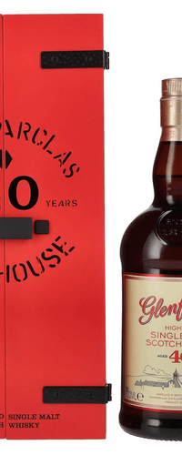 Glenfarclas 40 Years Old Highland Single Malt Scotch Whisky 43% Vol. 0,7l in Giftbox