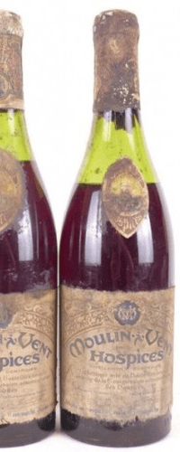 1953 - moulin à vent - hospices de romanèche (une sans année) lot de 2 bouteilles
